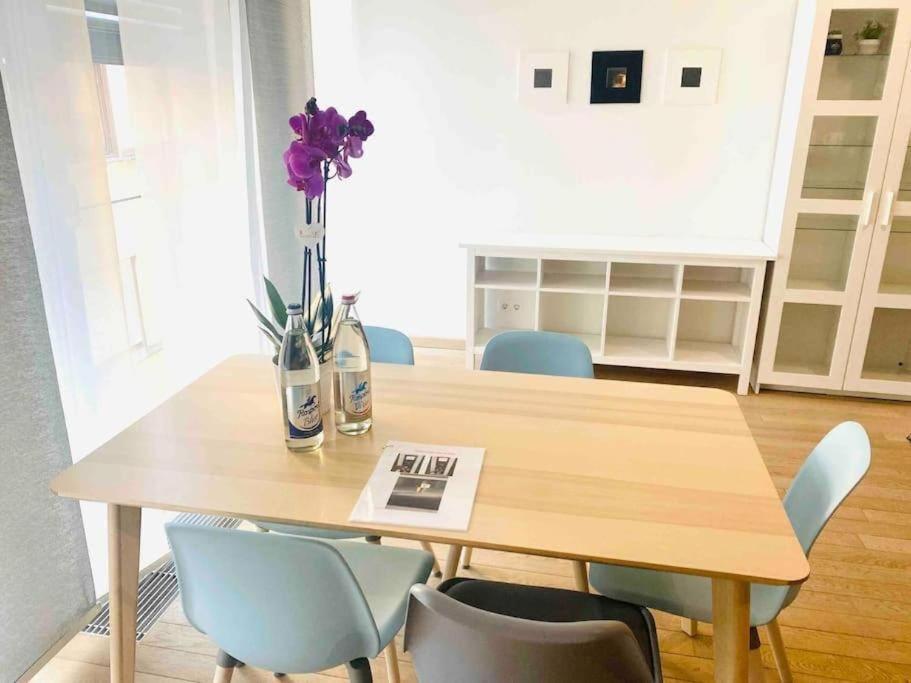 Two Bedrooms Flat In Center Appartement *